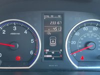 USED 2007 07 HONDA CR-V 2.2 I-CTDI ES 5d 139 BHP Experience the epitome of reliability with the 2007 Honda CR-V 2.2 I-CTDI ES. This metallic silver beauty has gracefully covered 233,000 miles, a testament to Honda's renowned durability.