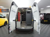 USED 2017 66 FORD TRANSIT CUSTOM 2.0 290 SWB HR 105BHP AIR CON 1 OWNER FULL SERVICE HISTORY  1 OWNER FULL SERVICE HISTORY SWB HI ROOF WITH AIR CON