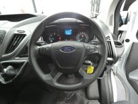 USED 2017 66 FORD TRANSIT CUSTOM 2.0 290 SWB HR 105BHP AIR CON 1 OWNER FULL SERVICE HISTORY  1 OWNER FULL SERVICE HISTORY SWB HI ROOF WITH AIR CON