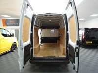 USED 2021 70 RENAULT TRAFIC 2.0 LH30 BUSINESS PLUS ENERGY DCI 145BHP 1 OWNER AIR CON FSH  1 OWNER FULL SERVICE HISTORY L2H2 AIR CON & EURO 6