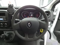 USED 2021 70 RENAULT TRAFIC 2.0 LH30 BUSINESS PLUS ENERGY DCI 145BHP 1 OWNER AIR CON FSH  1 OWNER FULL SERVICE HISTORY L2H2 AIR CON & EURO 6