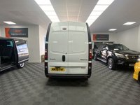 USED 2021 70 RENAULT TRAFIC 2.0 LH30 BUSINESS PLUS ENERGY DCI 145BHP 1 OWNER AIR CON FSH  1 OWNER FULL SERVICE HISTORY L2H2 AIR CON & EURO 6