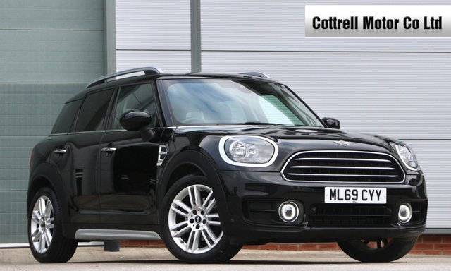 2019 69 MINI Countryman 1.5 COOPER EXCLUSIVE 5d 134 BHP [ 2 OWNERS ]