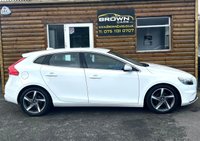 USED 2014 VOLVO V40 1.6 D2 R-DESIGN NAV 5d 113 BHP 
