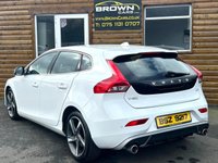 USED 2014 VOLVO V40 1.6 D2 R-DESIGN NAV 5d 113 BHP 