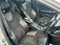 USED 2014 VOLVO V40 1.6 D2 R-DESIGN NAV 5d 113 BHP 
