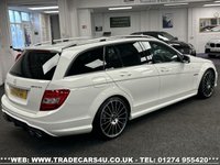 USED 2013 11 MERCEDES-BENZ C-CLASS 6.2 C63 AMG 5d 457 BHP UK DELIVERY FLAT FEE &pound;175 (SUBJECT TO DEAL) *OVER 100 IMAGES ON OUR WEBSITE*BESPOKE FINANCE ARRANGED*PART EXCHANGE WELCOME*ALL VEHICLES HPI CLEAR