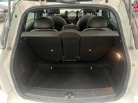 USED 2011 61 MINI COUNTRYMAN 2.0L COOPER D ALL4 5d AUTO 110 BHP Pan Roof, Heated Leather