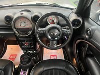 USED 2011 61 MINI COUNTRYMAN 2.0L COOPER D ALL4 5d AUTO 110 BHP Pan Roof, Heated Leather