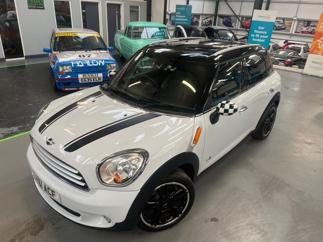 View our MINI COUNTRYMAN