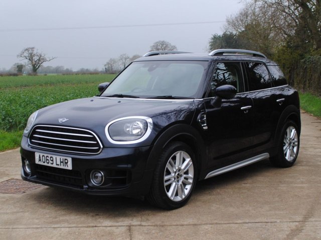2019 69 MINI Countryman 1.5 COOPER EXCLUSIVE 5d 134 BHP