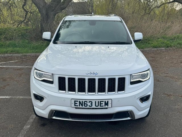 View our JEEP GRAND CHEROKEE