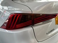USED 2017 17 LEXUS IS 2.5 300H EXECUTIVE EDITION 4d 179 BHP GREAT SPEC WITH GOOD HISTORY.