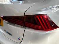 USED 2017 17 LEXUS IS 2.5 300H EXECUTIVE EDITION 4d 179 BHP GREAT SPEC WITH GOOD HISTORY.