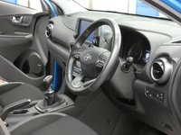 USED 2020 70 HYUNDAI KONA 1.0 PREMIUM 5d 118 BHP STUNNING EXAMPLE SAT NAV REAR CAMERA CRUISE CONTROL PARKING SENSORS 1 OWNER HYUNDAI WARRANTY TILL NOV 2025