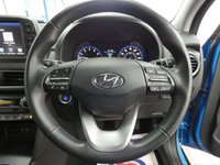 USED 2020 70 HYUNDAI KONA 1.0 PREMIUM 5d 118 BHP STUNNING EXAMPLE SAT NAV REAR CAMERA CRUISE CONTROL PARKING SENSORS 1 OWNER HYUNDAI WARRANTY TILL NOV 2025