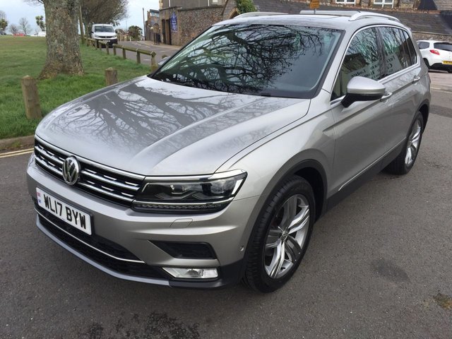 2017 17 Volkswagen Tiguan 2.0 SEL TDI BLUEMOTION TECHNOLOGY DSG 5d 148 BHP