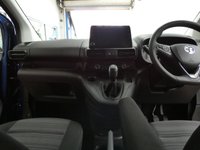 USED 2020 70 VAUXHALL COMBO LIFE 1.5 ENERGY XL S/S 5d 101 BHP 5 SEATS AIR CON CRUISE PARKING SENSORS 1 OWNER SERVICE HISTORY 6 MONTHS GOLD WARRANTY