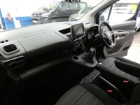 USED 2020 70 VAUXHALL COMBO LIFE 1.5 ENERGY XL S/S 5d 101 BHP 5 SEATS AIR CON CRUISE PARKING SENSORS 1 OWNER SERVICE HISTORY 6 MONTHS GOLD WARRANTY