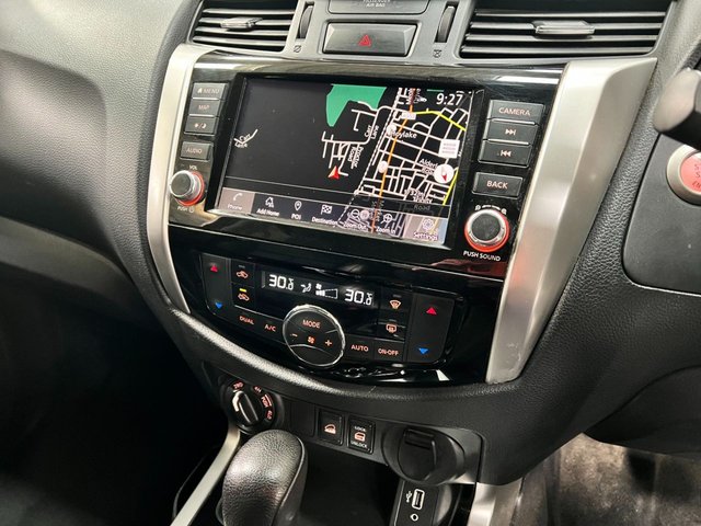 View our NISSAN NAVARA