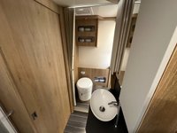 USED 2021 21 ROLLER TEAM PEGASO 740 ACLASS ROLLER TEAM PEGASO 740 2.3 35 C/C MULTIJET II 140 BHP- AUTOMATIC 9 SPEED AUTOMATIC-  ISLAND BED