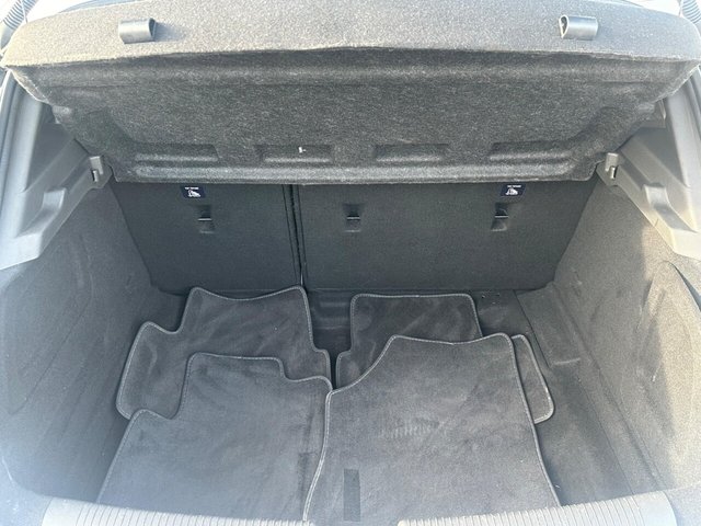 2016 Vauxhall Astra - Photo 12