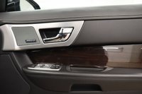 USED 2015 15 JAGUAR XF 2.2 D PORTFOLIO 4d 200 BHP LOW MILES WITH 1 PREVIOUS OWNER AND IN GREAT CONDITION