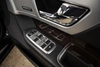 USED 2015 15 JAGUAR XF 2.2 D PORTFOLIO 4d 200 BHP LOW MILES WITH 1 PREVIOUS OWNER AND IN GREAT CONDITION