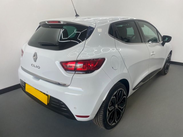 2018 RENAULT CLIO - Photo 1
