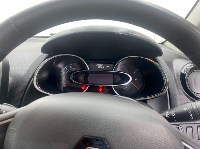 2018 RENAULT CLIO - Photo 11