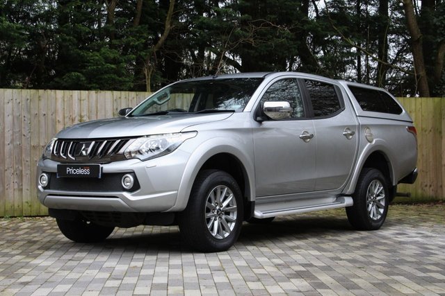 2017 67 Mitsubishi L200 2.4 DI-D 4WD BARBARIAN DCB 178 BHP