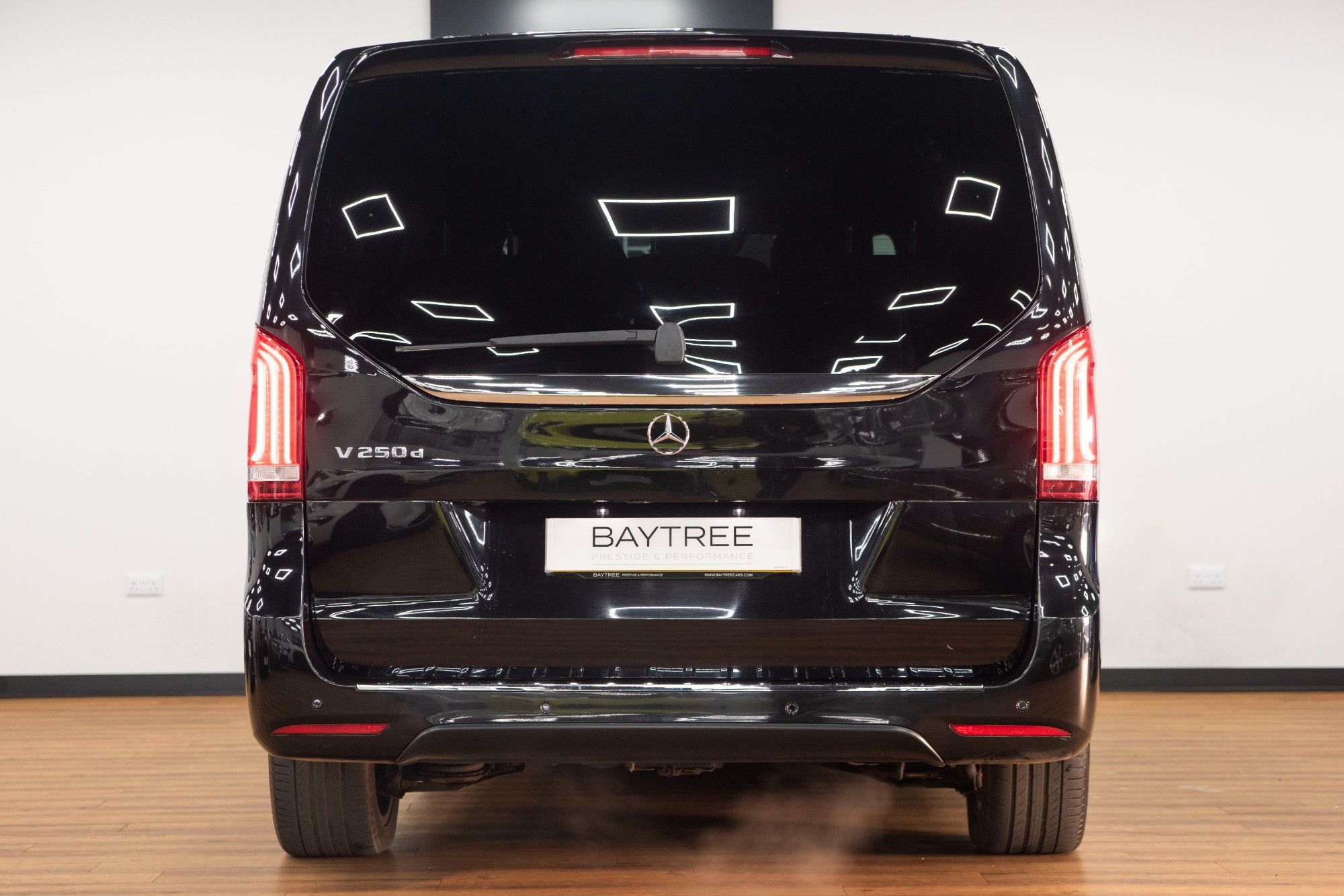 USED 2019 19 MERCEDES-BENZ V-CLASS 2.1 V 250 D AMG LINE XL 