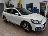 USED 2019 69 FORD FOCUS ACTIVE 1.0 X 5d 124 BHP STUNNING EXAMPLE BIG SPEC SAT NAV SUNROOF HEAD UP DISPLAY BLIND SPOT ASSIST PART LEATHER HEATED SEATS 2 OWNERS SERVICE HISTORY
