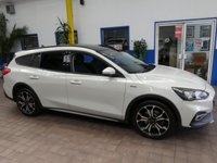 USED 2019 69 FORD FOCUS ACTIVE 1.0 X 5d 124 BHP STUNNING EXAMPLE BIG SPEC SAT NAV SUNROOF HEAD UP DISPLAY BLIND SPOT ASSIST PART LEATHER HEATED SEATS 2 OWNERS SERVICE HISTORY