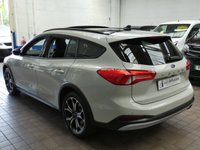USED 2019 69 FORD FOCUS ACTIVE 1.0 X 5d 124 BHP STUNNING EXAMPLE BIG SPEC SAT NAV SUNROOF HEAD UP DISPLAY BLIND SPOT ASSIST PART LEATHER HEATED SEATS 2 OWNERS SERVICE HISTORY