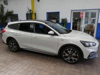 USED 2019 69 FORD FOCUS ACTIVE 1.0 X 5d 124 BHP STUNNING EXAMPLE BIG SPEC SAT NAV SUNROOF HEAD UP DISPLAY BLIND SPOT ASSIST PART LEATHER HEATED SEATS 2 OWNERS SERVICE HISTORY