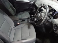 USED 2016 16 VOLKSWAGEN GOLF 1.6 MATCH EDITION TDI BMT 5d 109 BHP SAT NAV CRUISE PARK SENSORS &pound;0 TAX P/YEAR