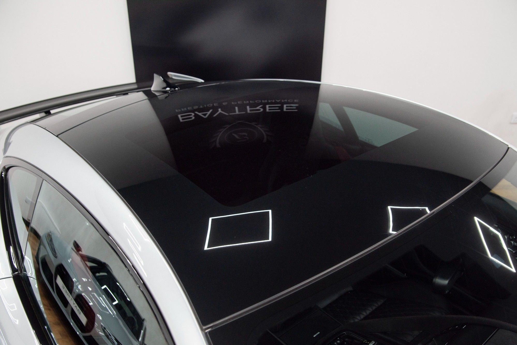 USED 2016 66 JAGUAR F-TYPE 5.0 V8 SVR 