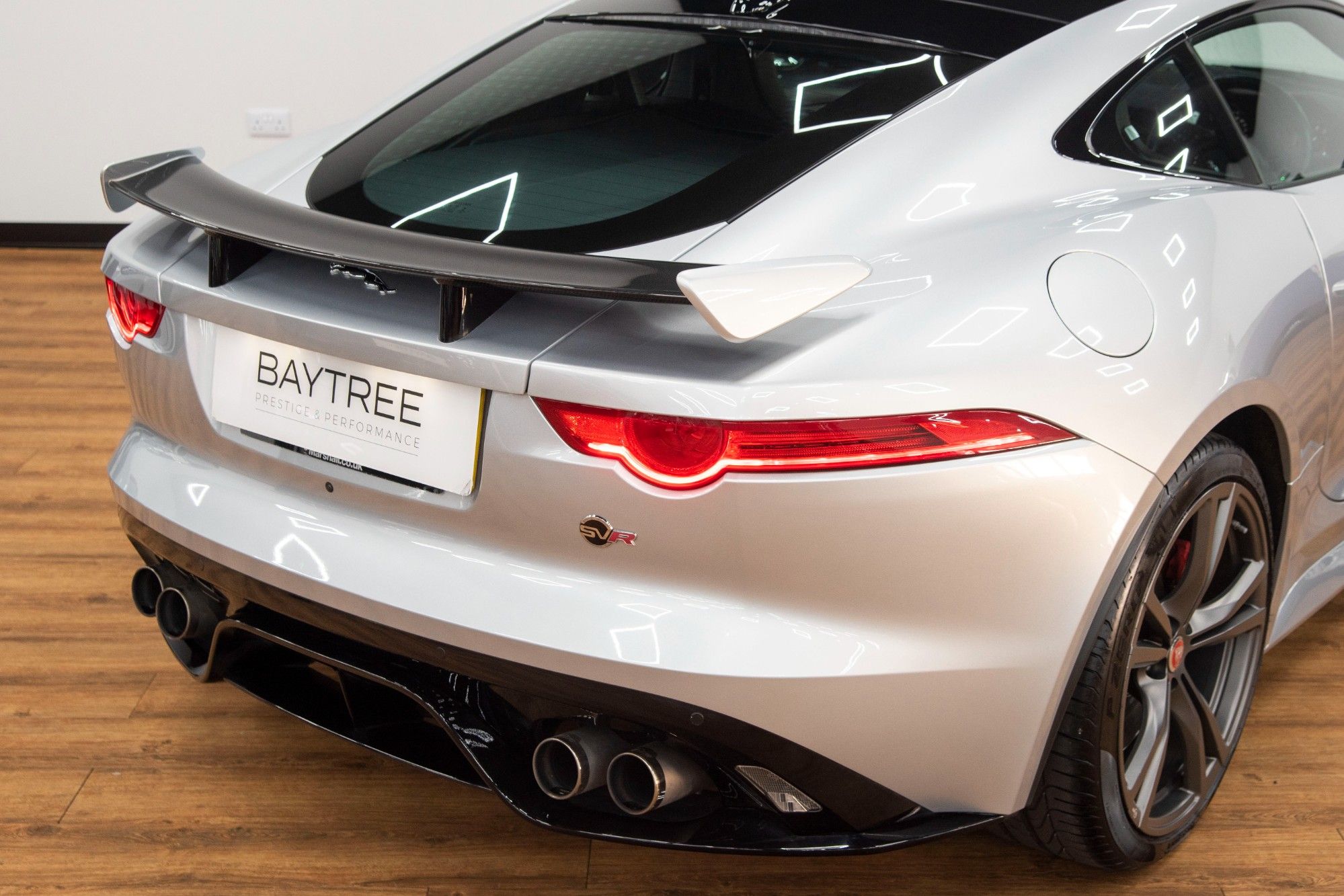 USED 2016 66 JAGUAR F-TYPE 5.0 V8 SVR 