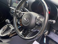 USED 2015 15 KIA SOUL 1.6 CRDI CONNECT PLUS 5d 126 BHP AUTOMATIC