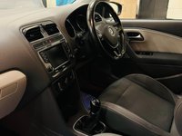 USED 2015 65 VOLKSWAGEN POLO 1.4 SE DESIGN TDi BLUEMOTION 5 DOOR 75 BHP SUPPLIED WITH A FULL MOT