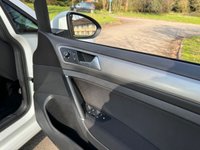 USED 2014 64 VOLKSWAGEN GOLF 1.6 SE TDI BLUEMOTION TECHNOLOGY 5d 103 BHP 