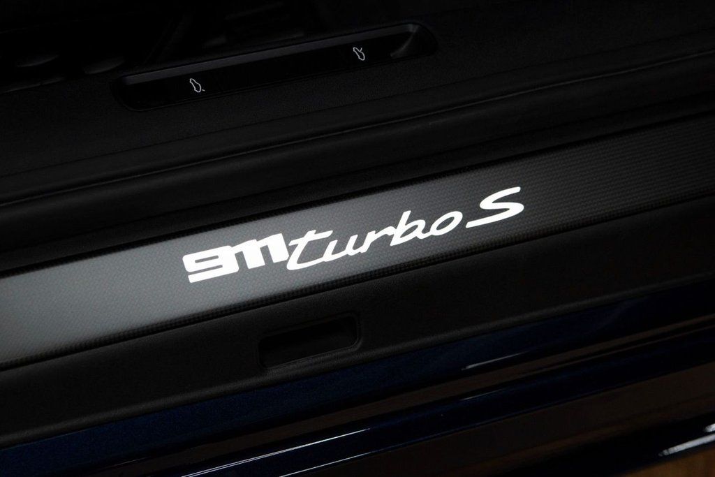 USED 2021 21 PORSCHE 911 3.7 TURBO S PDK 