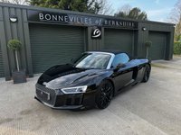 USED 2016 66 AUDI R8 5.2 SPYDER V10 QUATTRO 2d 533 BHP 