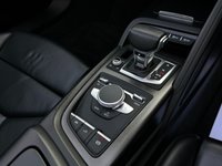 USED 2016 66 AUDI R8 5.2 SPYDER V10 QUATTRO 2d 533 BHP 