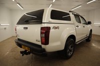USED 2016 66 ISUZU D-MAX 2.5 TD BLADE DCB 164 BHP WITH A TOW BAR AND TRUCKMAN ENCLOSED REAR