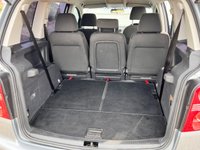 USED 2009 59 VOLKSWAGEN TOURAN 1.9 S TDI 5d 103 BHP www.suffolkcarcentre.co.uk - Located at Lowestoft