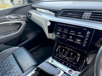 USED 2021 21 AUDI E-TRON QUATTRO S 5d 496 BHP 