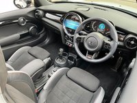 USED 2022 22 MINI CONVERTIBLE 1.5 COOPER SPORT 3d 134 BHP Comfort Plus Package | Rear Camera