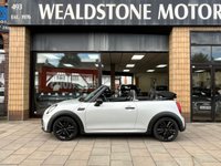USED 2022 22 MINI CONVERTIBLE 1.5 COOPER SPORT 3d 134 BHP Comfort Plus Package | Rear Camera